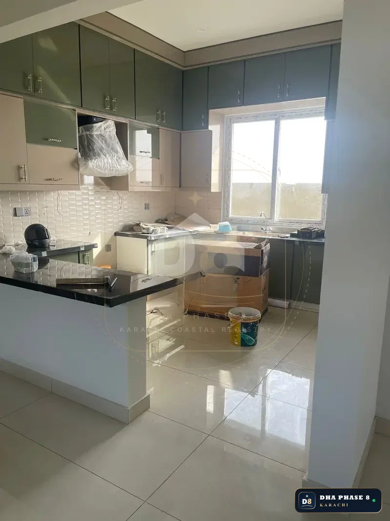 300 Sq Yd 5 Bed Designer Villa in Phase 8 | Brand New