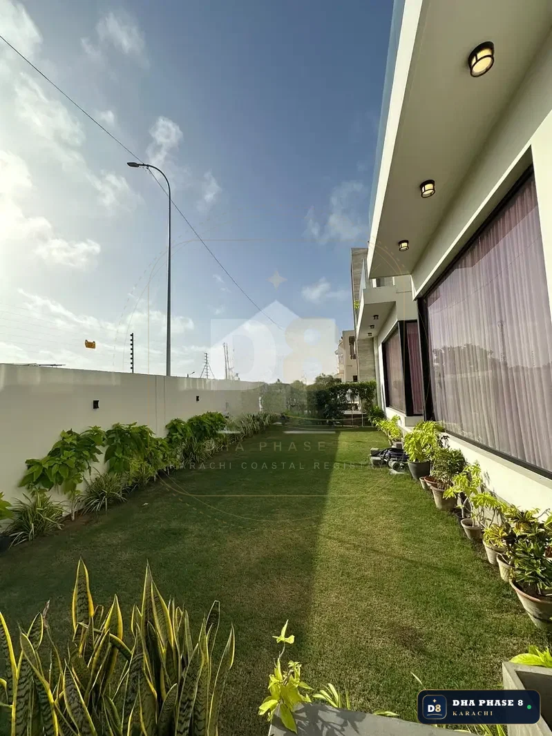 1,000 Sq Yd 5 Bed Designer Villa in Phase 8 | Basement, Pool & Cinema
