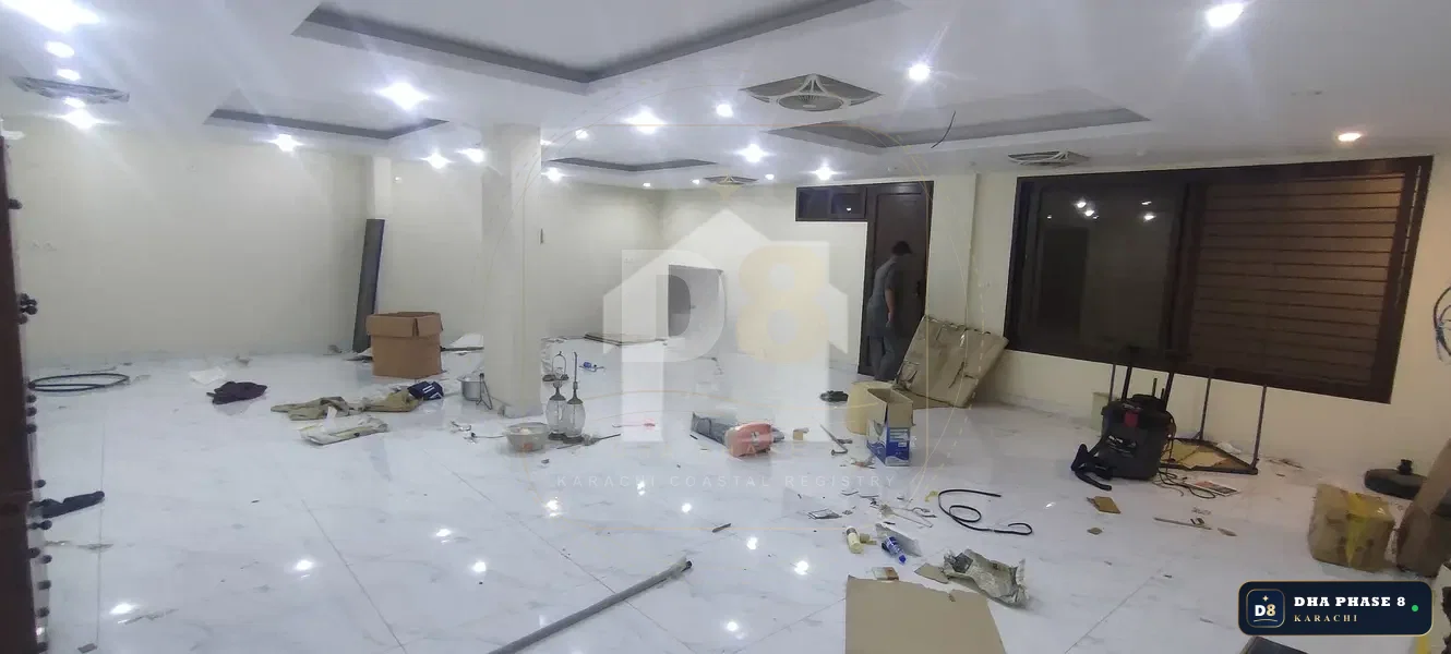 500 Sq Yd 6 Bed Designer Villa in Phase 8 | 2-Unit Layout