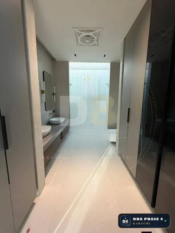 500 Sq Yd 5 Bed Designer Villa in Phase 8 | Full Basement