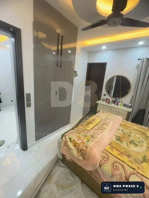 100 Sq Yd 4 Bed Designer Villa in Phase 8 | Ready to Move