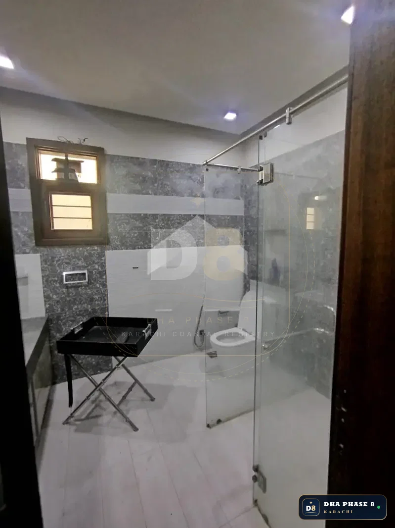 500 Sq Yd 5 Bed Designer Villa in Phase 8 | Full Basement