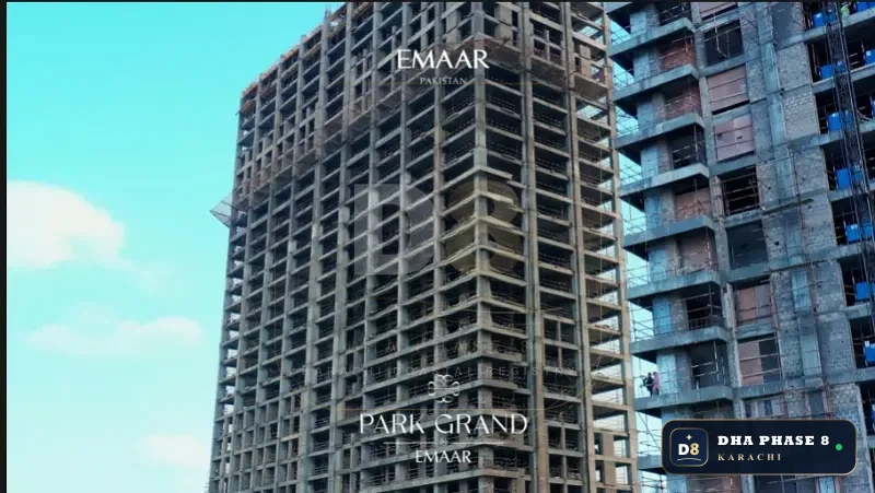 1 Kanal 4 Bed Apartment in Emaar Crescent Bay (Park Edge) | Park Facing