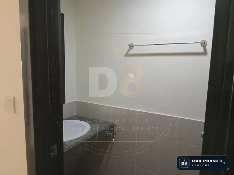 2,131 Sq Ft 3 Bed Apartment in Emaar Crescent Bay