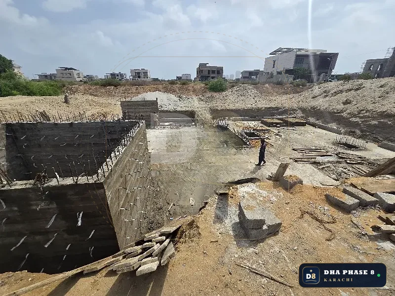 500 Sq Yd 7 Bed Designer Villa in Phase 8