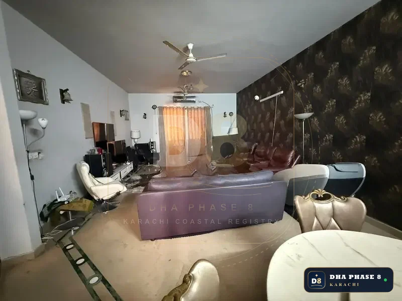 500 Sq Yd 5 Bed Designer Villa in Phase 8