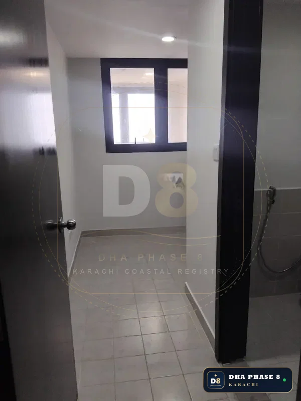 1,500 Sq Ft 2 Bed Apartment in Emaar Crescent Bay | Direct Sea View