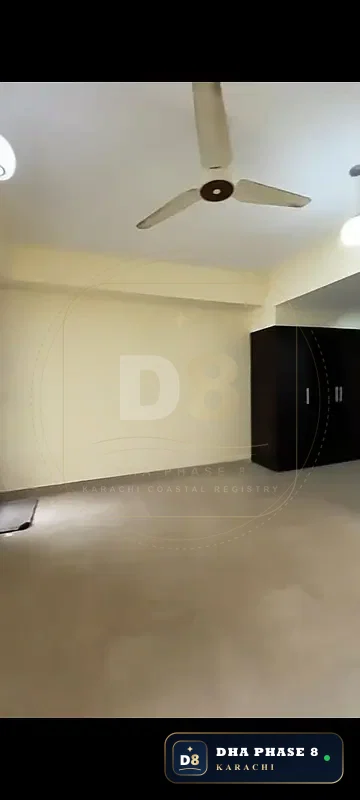 10 Marla 3 Bed Apartment in Emaar Crescent Bay | Direct Sea View