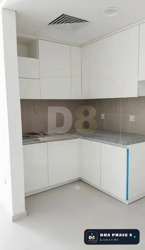 1,376 Sq Ft 1 Bed Apartment in Emaar Crescent Bay (Panorama) | Brand New