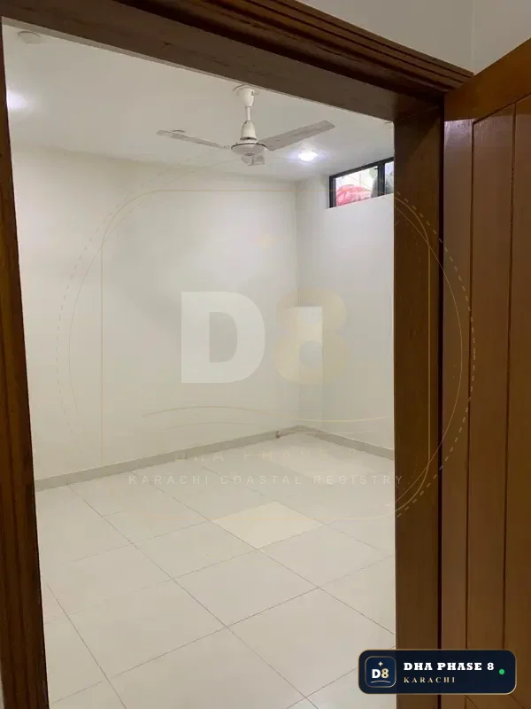 100 Sq Yd 3 Bed Designer Villa in Phase 8 | Full Basement