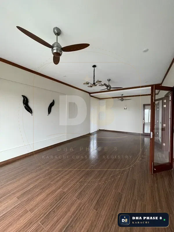 500 Sq Yd 6 Bed Designer Villa in Phase 8