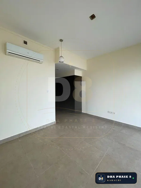 1,850 Sq Ft 2 Bed Apartment in Emaar Crescent Bay | with Maid Room