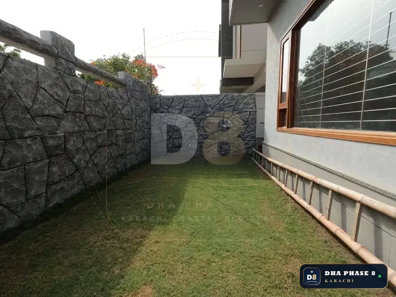 500 Sq Yd 4 Bed Designer Villa in Phase 8 | Full Basement
