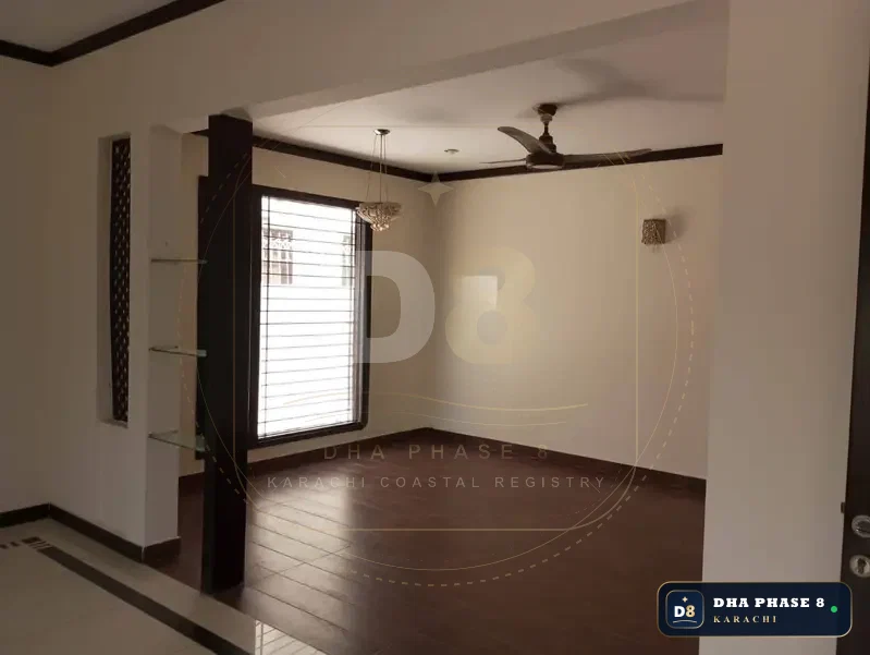 500 Sq Yd 5 Bed Designer Villa in Zone A