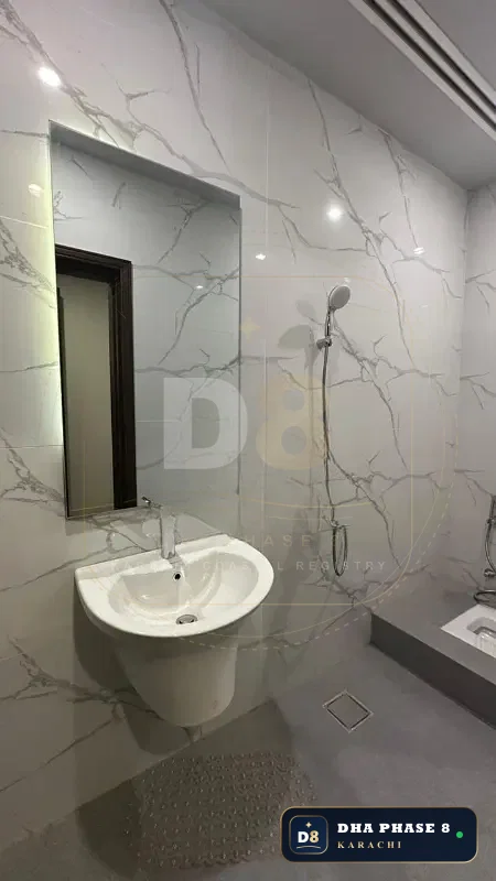 1,054 Sq Ft 1 Bed Apartment in HMR Waterfront | Direct Sea View
