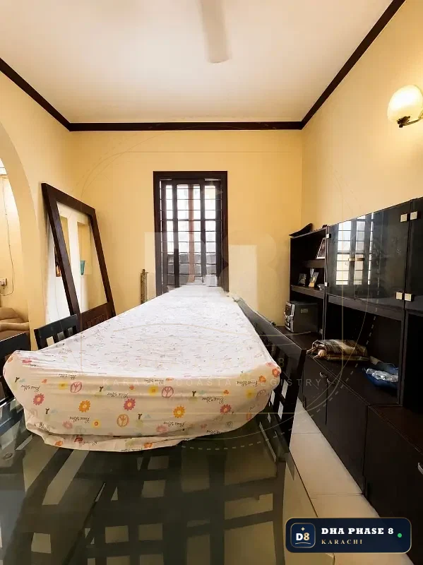 300 Sq Yd 5 Bed Designer Villa in Phase 8 | Ready to Move