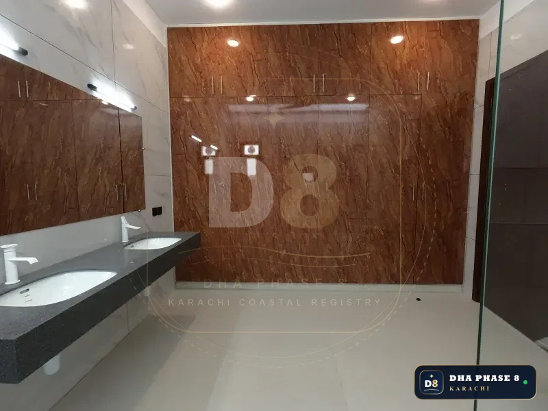 500 Sq Yd 5 Bed Designer Villa in Phase 8 | Brand New