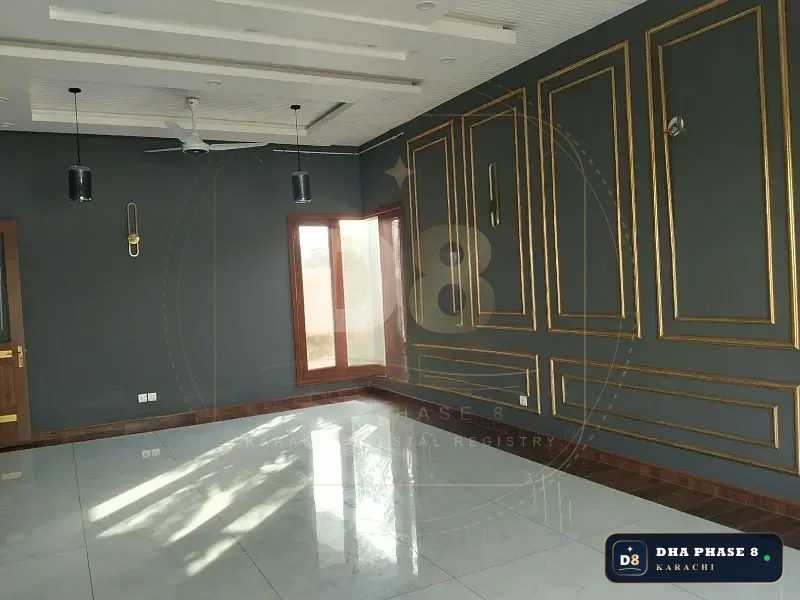 500 Sq Yd 7 Bed Designer Villa in Phase 8