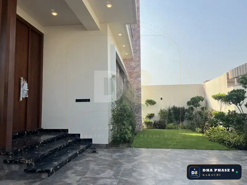500 Sq Yd 6 Bed Designer Villa in Phase 8 | Brand New