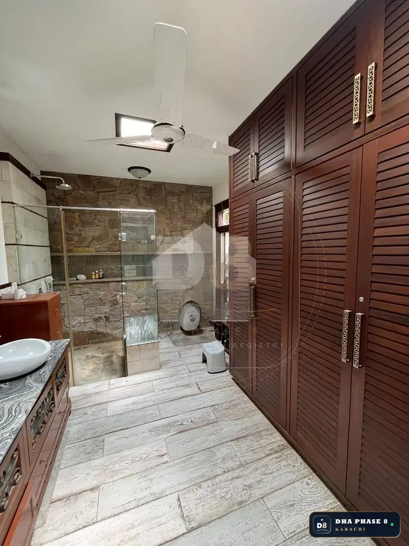 500 Sq Yd 5 Bed Designer Villa in Phase 8 | 6-Year Payment Plan