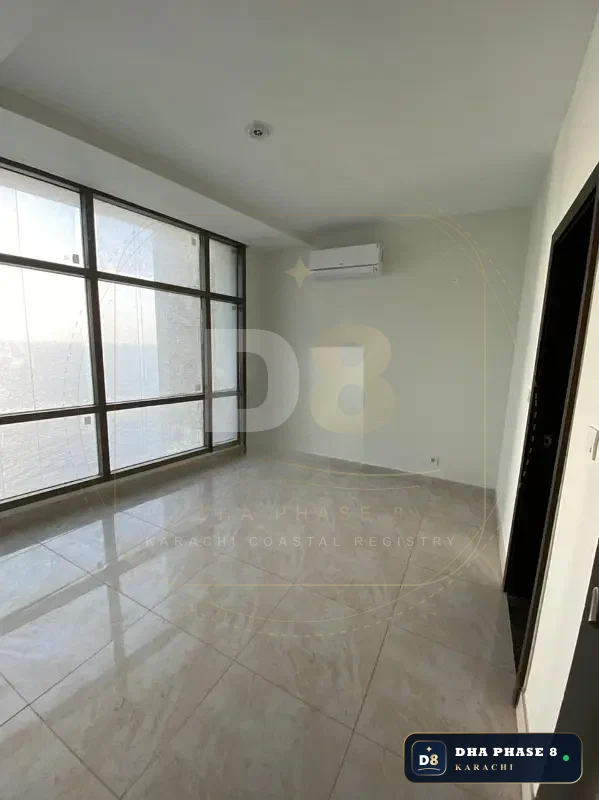 1,739 Sq Ft 2 Bed Apartment in Emaar Crescent Bay (Panorama) | Brand New