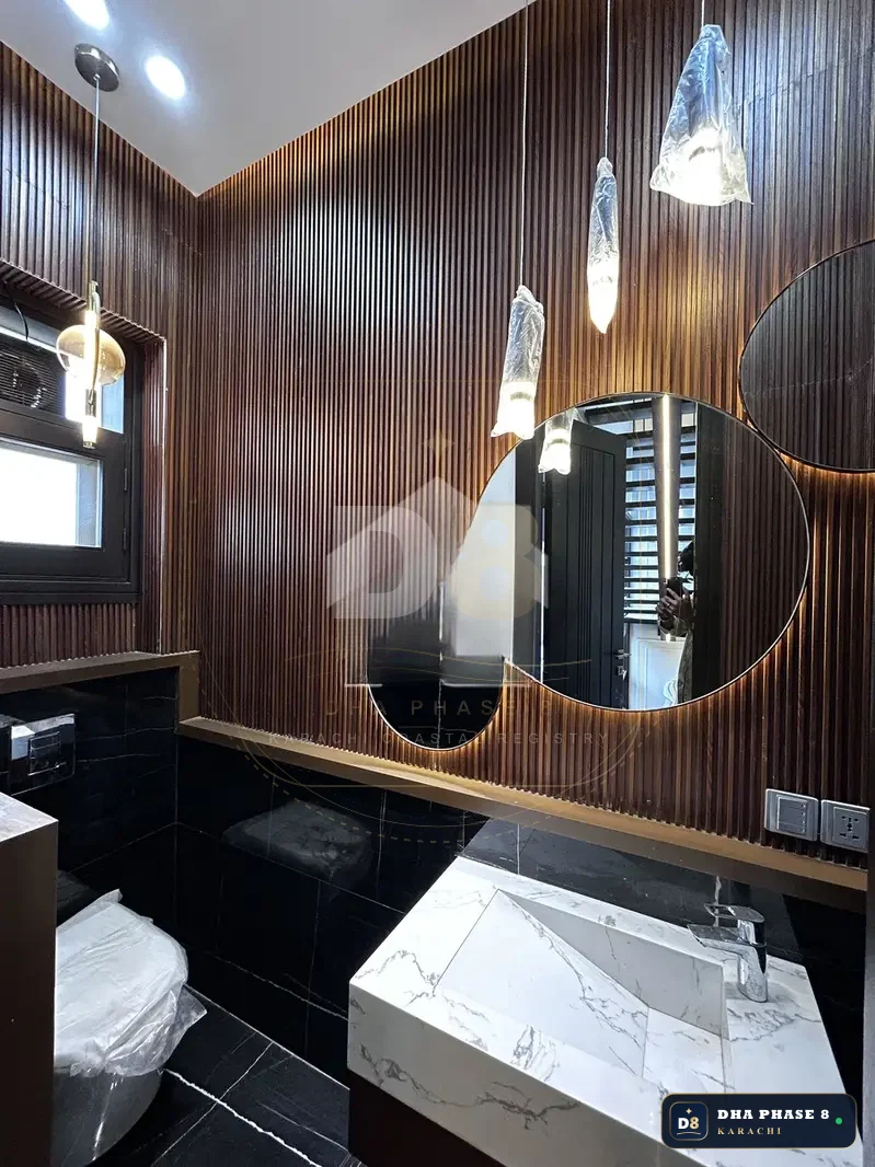 500 Sq Yd 5 Bed Designer Villa in Phase 8 | Full Basement