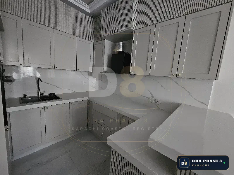 1,050 Sq Ft 3 Bed Apartment in Phase 8 | Brand New