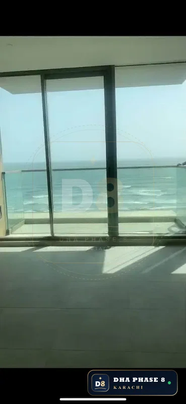 2,600 Sq Ft 3 Bed Apartment in Emaar Crescent Bay (The Views) | Direct Sea View