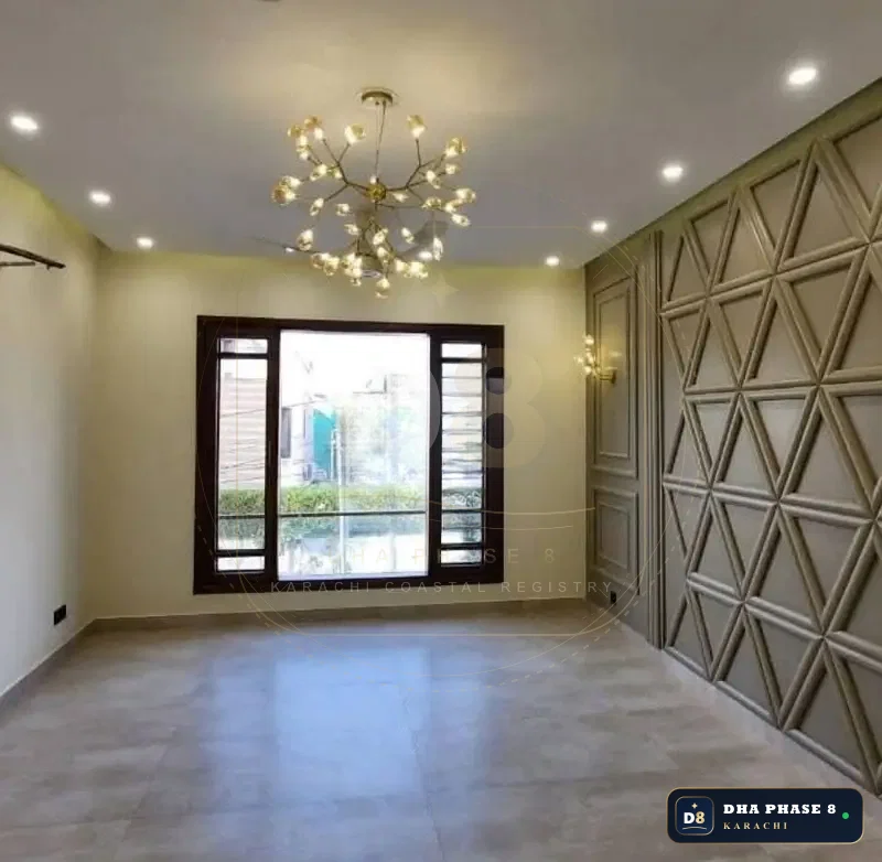 500 Sq Yd 6 Bed Designer Villa in Phase 8