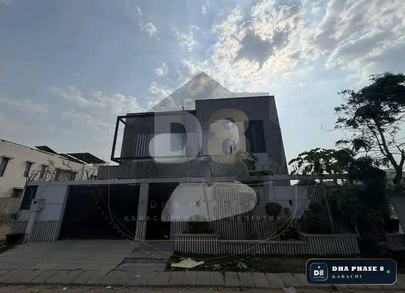 500 Sq Yd 6 Bed Designer Villa in Phase 8