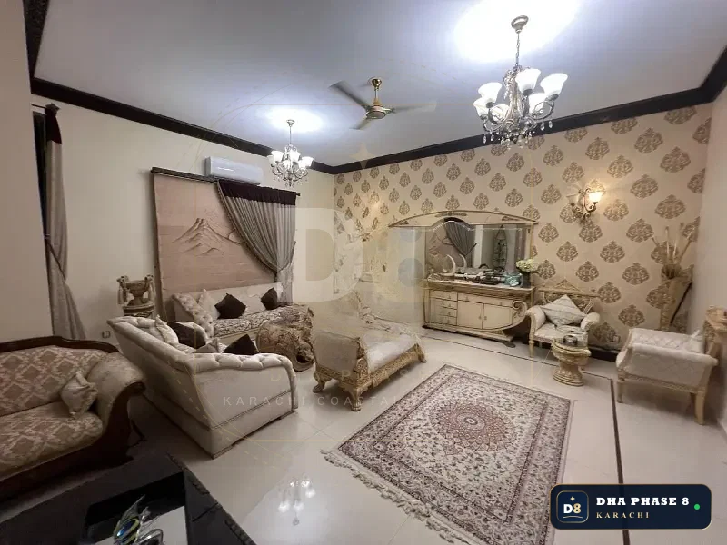 1,000 Sq Yd 6 Bed Designer Villa in Phase 8
