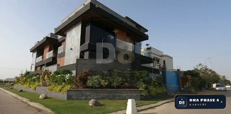 500 Sq Yd 5 Bed Designer Villa in Phase 8