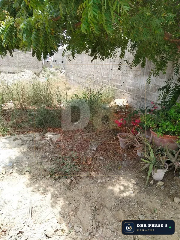 700 Sq Yd Residential Plot for Sale in Phase 8, DHA Phase 8